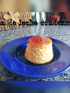 Una foto de Flan de leche condensada