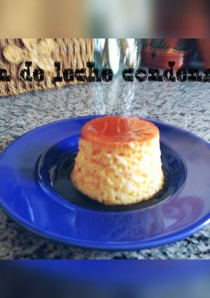 Una foto de Flan de leche condensada
