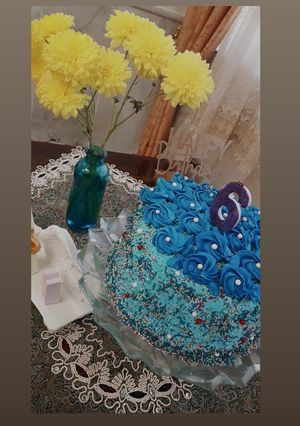 عکسی از دستور کیک مناسب برای خامه کشی