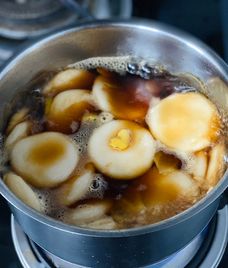 làm bánh với mật mía