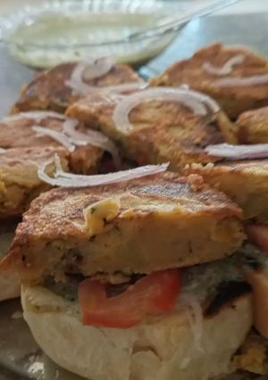 A picture of Daal Alu Kabab (anday wala Burger).