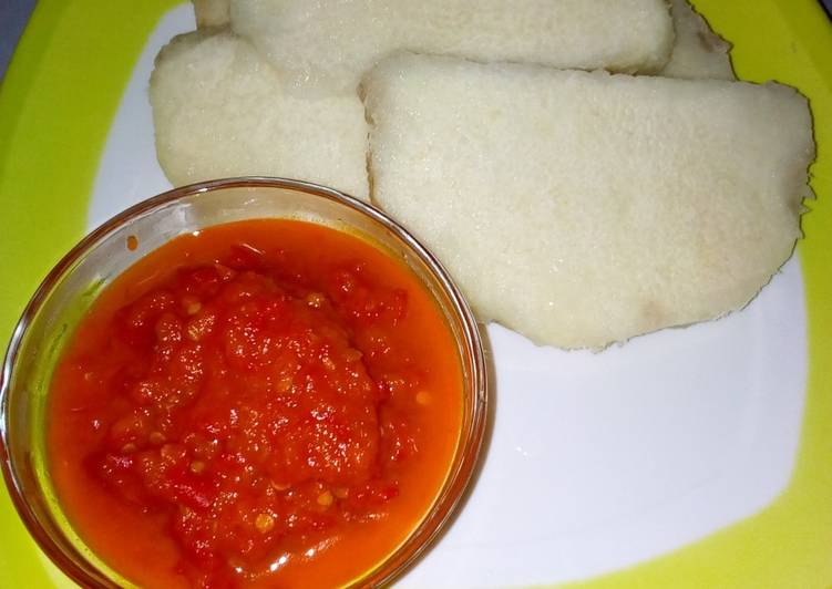 How to Prepare Quick Boiled yam with tomato sauce
