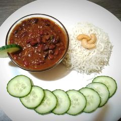 Rajma Chawal/ Kidney beans curry with Rice A picture of Rajma Chawal/ Kidney beans curry with Rice.