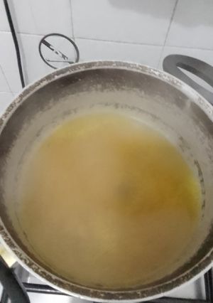 Una foto de Mi sopa de agua con la que herví papas y boñatos hago sopa con fideos estrellitas
