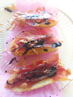 Una foto de Mini aperitivo de jamón
