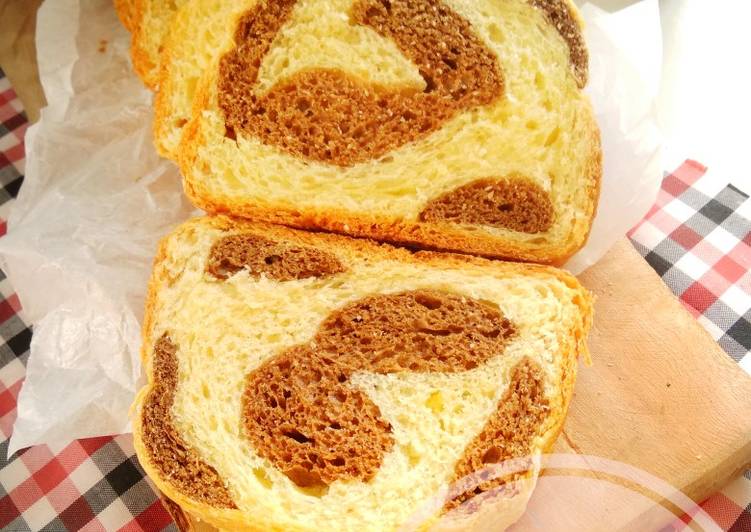 Bagaimana Membuat Roti tawar si Belang yang Sempurna