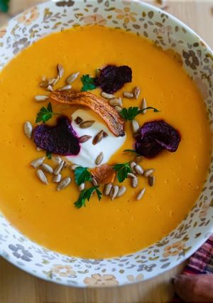🥕 Sárgarépás -édesburgonyás főzelék 🍠mézzel és gyömbérrel recept fotója