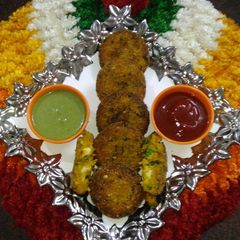 #चीस स्टफ्ड पम्पकिन पेटीस A picture of #चीस स्टफ्ड पम्पकिन पेटीस.