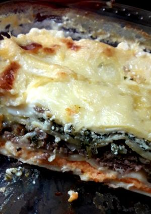 Una foto de Lasagna con masa casera