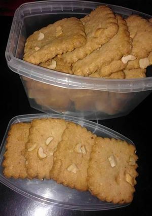 A picture of Kaju biscuit.