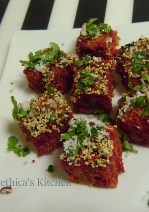 A picture of Beetroot Dhokla.