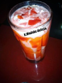 A picture of Caramel watermelon salaming.