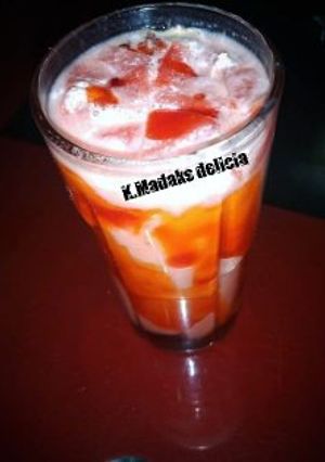 A picture of Caramel watermelon salaming.
