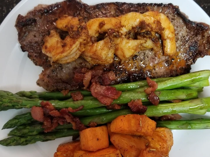 Easy Steps to Make Cajun Shrimp Steak with Honey Glazed Bacon Asparagus the Delicious Can spoil the tongue