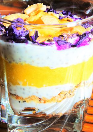 Una foto de Pudding de chía con mango especiado 🥭