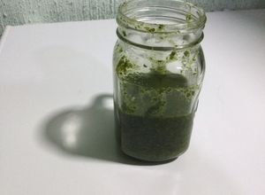 Una foto de Pesto de perejil con pistaches