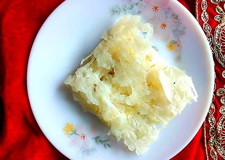 Chunchi Patra Pitha/Thin paper crust Stuffed Pancake