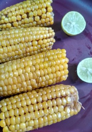 A picture of Boiled corn.