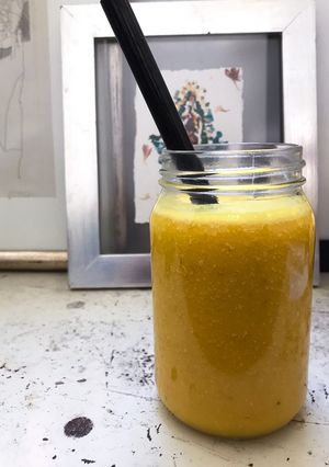 Una foto de Licuado de piña y jengibre