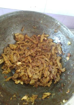 A picture of Karlyachi bhaji(bitter gourd curry).