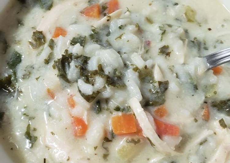 Creamy Chicken, Kale and Rice Soup