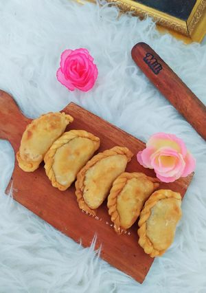 Foto resep Pastel mini isi rogout #masaksimple #cemilanmudah