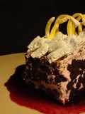 Decoración de chocolate blanco para postre "reflexión"