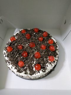 Φωτογραφία της συνταγής Τούρτα black forest 🍒🥧🎂