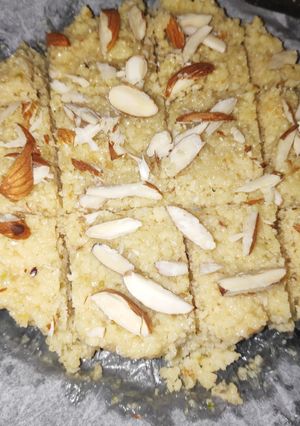 A picture of Milk cake.