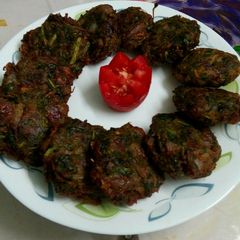 A picture of Spinach pakoda.