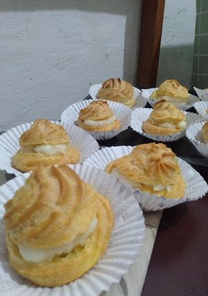Foto resep Kue Soes Vla Vanila - dengan otang
