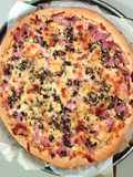 Pizza casera (pollo, champiñones, jamón)+Masa casera para pizza