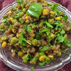 A picture of Qeema,Makkai,Matar.