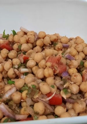 A picture of Chana chat.