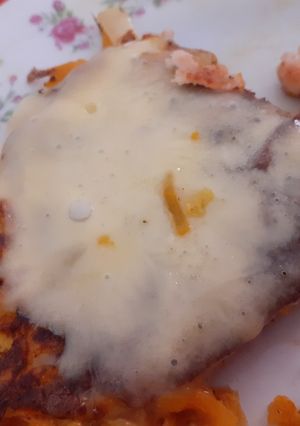 Una foto de Tortilla de zanahoria y cebollas 🥕🥕🧅😋