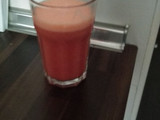 Zumo de fresas y melón