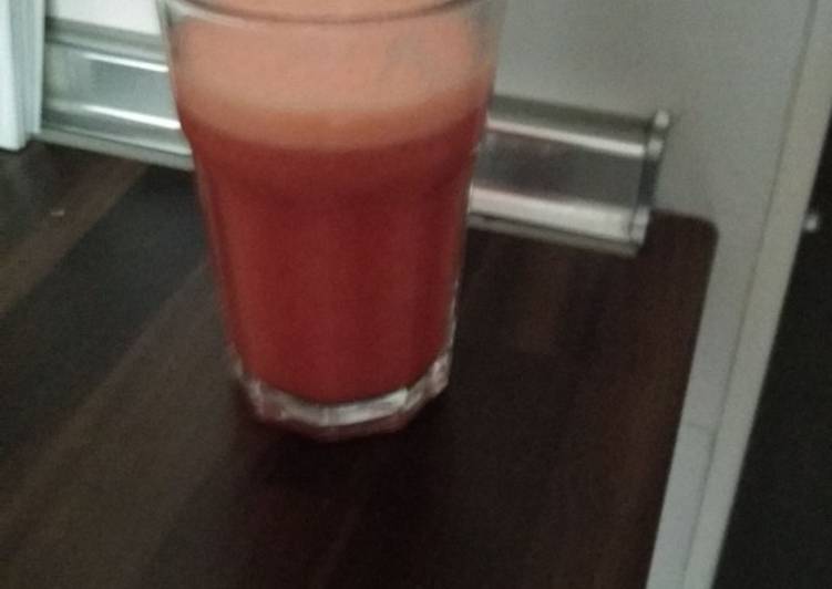 Zumo de fresas y melón