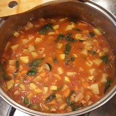 A picture of Minestrone Soup.