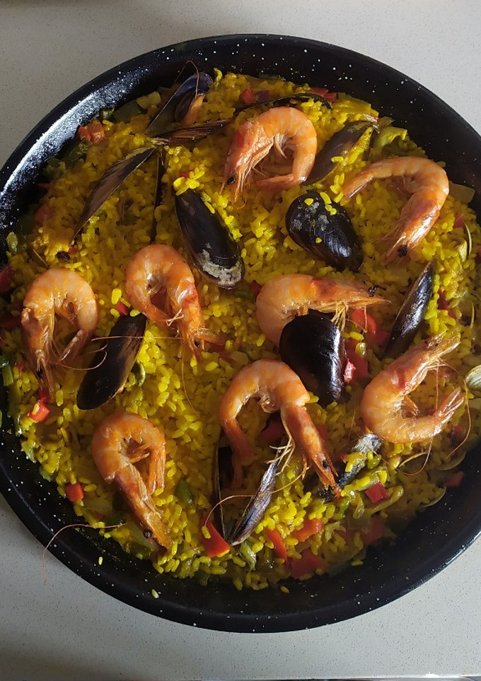Una foto de 🦐 Paella de marisco 🦐