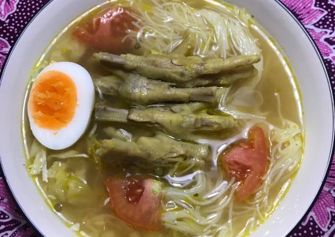 Soto ayam ceker