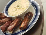 Crema de Papa y costillitas en salsa soya y azúcar negra