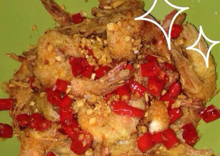 Cara Gampang Menyiapkan Udang tepung pedes asin yang Lezat