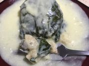 Una foto de sopa de acelgas
