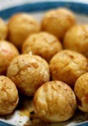 A picture of Takoyaki Made with Bread Flour: Recipe.