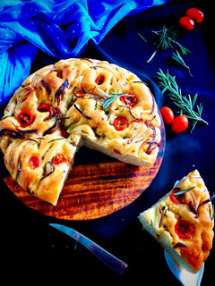 A picture of Focassia bread.