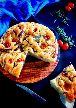 A picture of Focassia bread.