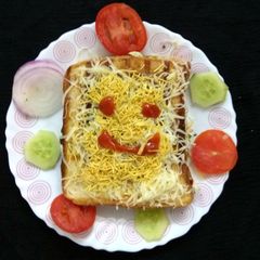 A picture of Ghughra Sandwich.