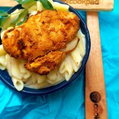 A picture of Pasta alfredo.