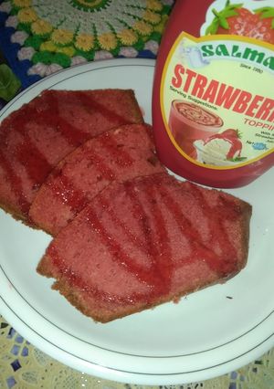 A picture of Strawberry red cake.