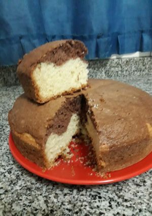 Una foto de Torta marmolada fácil